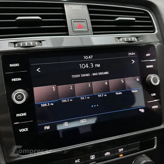 Golf Comfort. 200 TSI 1.0 Flex 12V Aut.