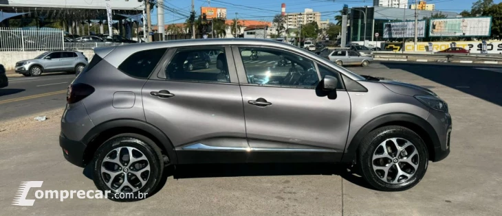 CAPTUR Intense Bose 1.6 16V Flex 5p Aut.