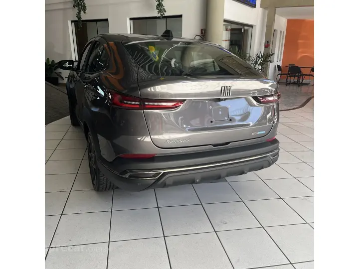 FASTBACK 1.0 TURBO 200 HYBRID IMPETUS CVT