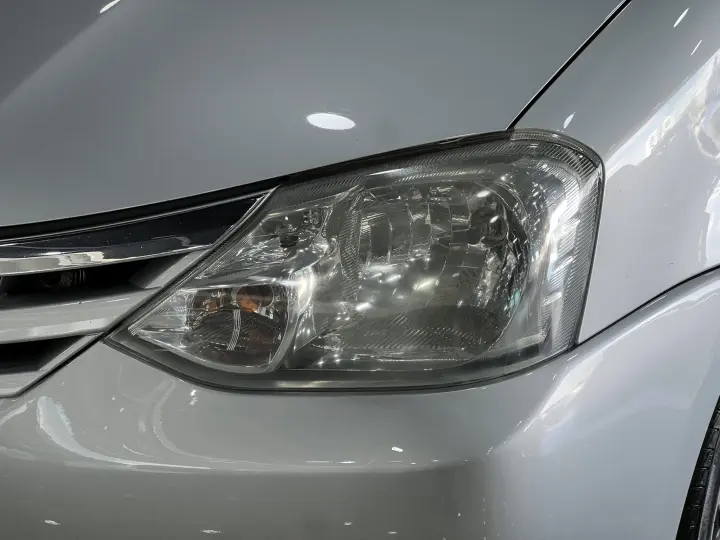 ETIOS 1.5 XLS 16V FLEX 4P MANUAL