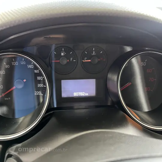 Bravo ESSENCE Dualogic 1.8 Flex 16V 5p