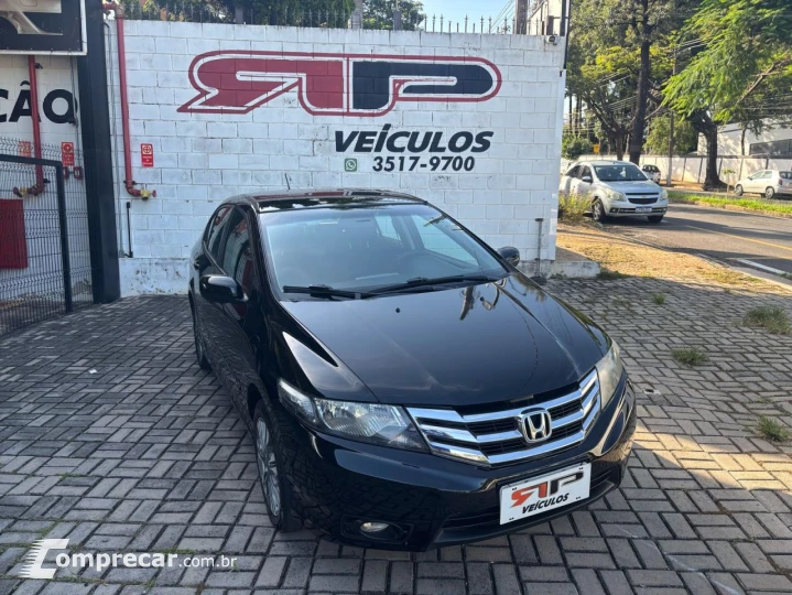 CITY Sedan LX 1.5 Flex 16V 4p Aut.