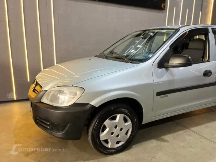 CELTA 1.0 MPFI Life 8V