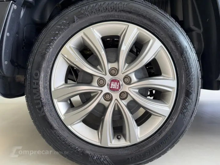 TORO 2.0 16V Turbo Ranch 4WD AT9