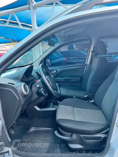 ECOSPORT 1.6 Freestyle 8V