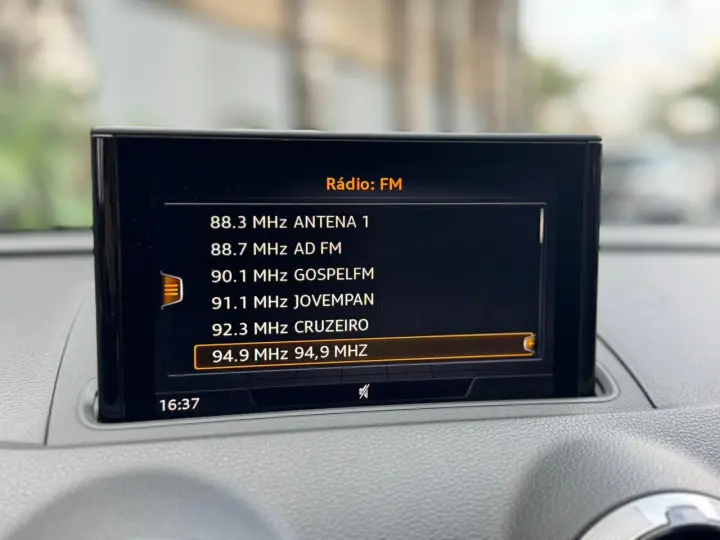 A3 2.0 TFSI Sedan Ambition 16V