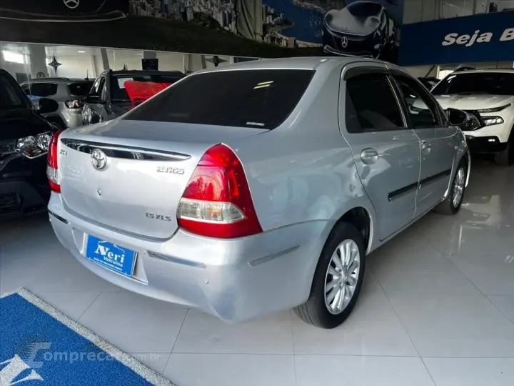 ETIOS 1.5 XLS SEDAN 16V FLEX 4P MANUAL