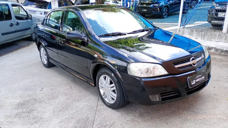 ASTRA 2.0 MPFI Elegance Sedan 8V Multipower