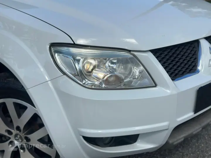 PAJERO TR4 2.0 4X2 16V 140CV FLEX 4P AUTOMÁTICO