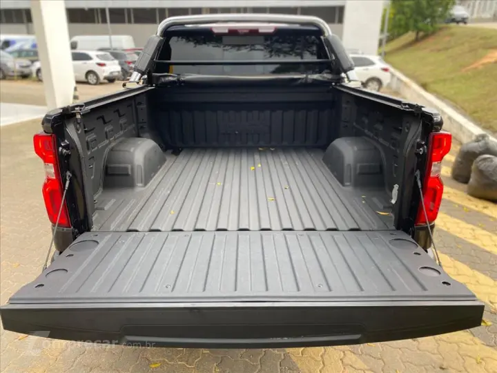 SILVERADO 5.3 V8 GASOLINA 1500 HIGH COUNTRY 4X4 A