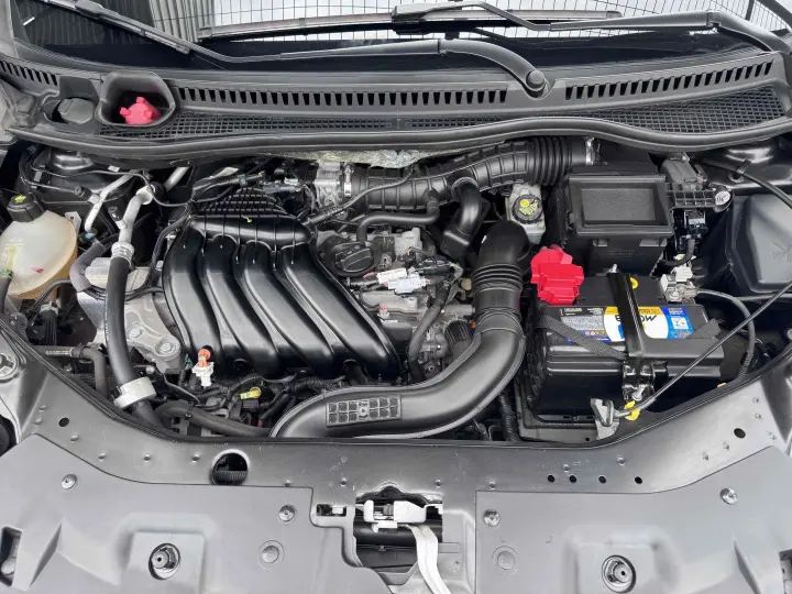 CAPTUR 1.6 16V SCE Intense