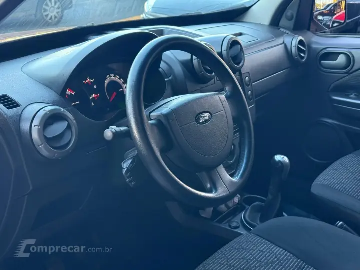 ECOSPORT 1.6 FREESTYLE 8V FLEX 4P MANUAL