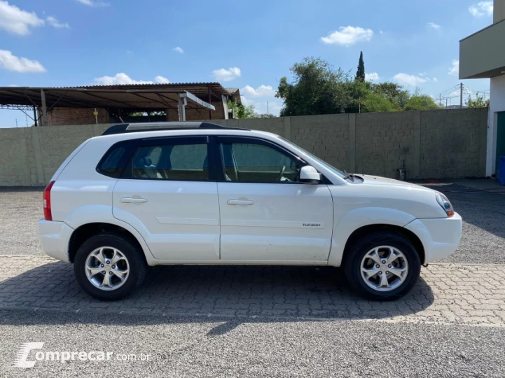 TUCSON 2.0 MPFI GLS 16V 143cv 2WD