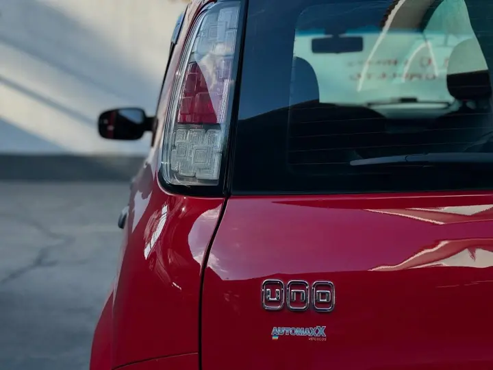 UNO 1.0 EVO Attractive 8V