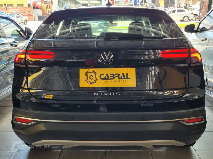 Nivus Highline 1.0 200 TSI Flex Aut.