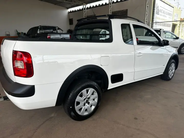 Saveiro Trend 1.6 Cab ext