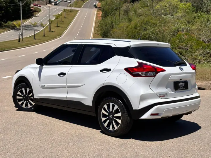 Kicks 1.6 Active S (Aut.)