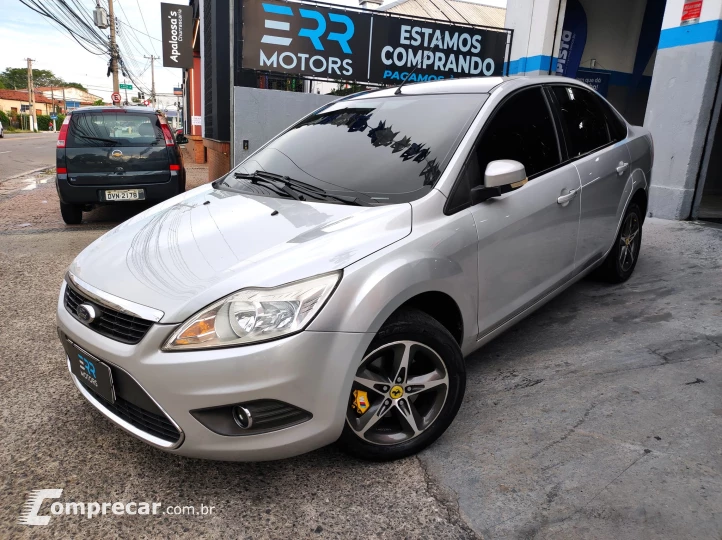 FOCUS 2.0 Sedan 16V