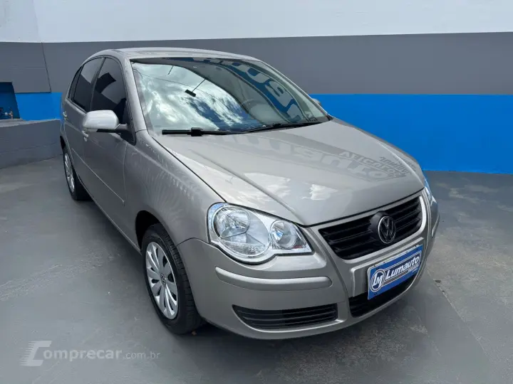 POLO SEDAN 1.6 MI Comfortline 8V