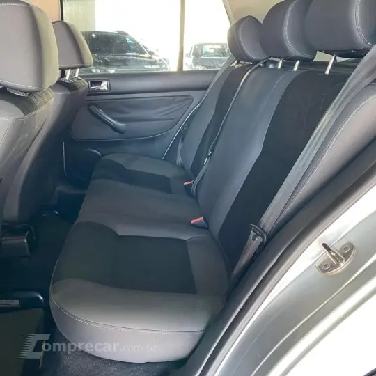 Golf 1.6 Mi Total Flex 8V 4p