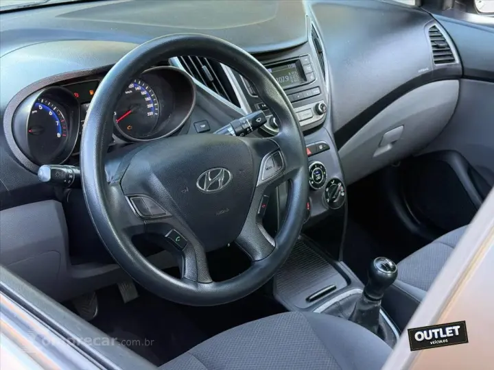 HB20S 1.0 COMFORT PLUS 12V FLEX 4P MANUAL