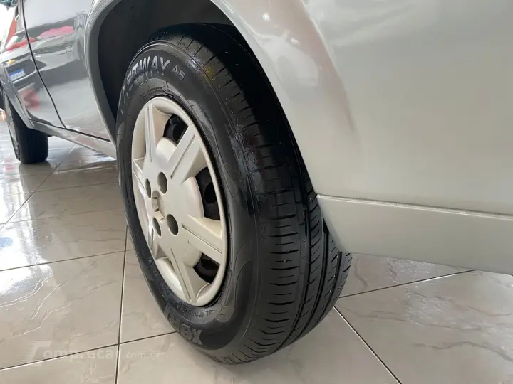 CLASSIC 1.0 MPFI LS 8V