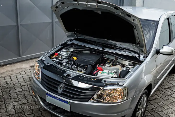 LOGAN 1.6 Expression 8V