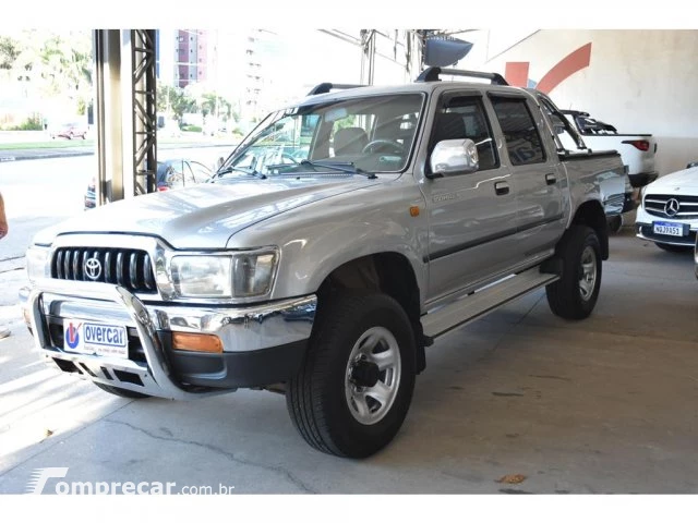 HILUX - 3.0 SRV 4X2 CD 8V 4P MANUAL