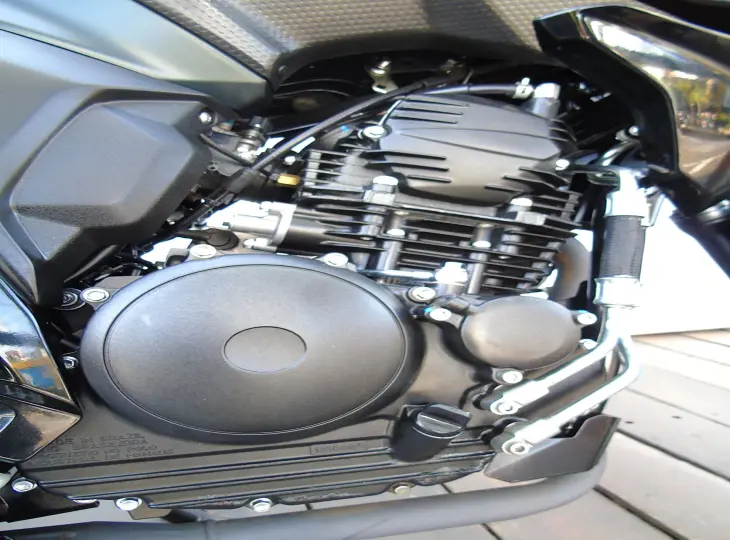 YAMAHA FZ25 FAZER ABS