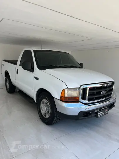 F-250 3.9 XL 4X2 CS