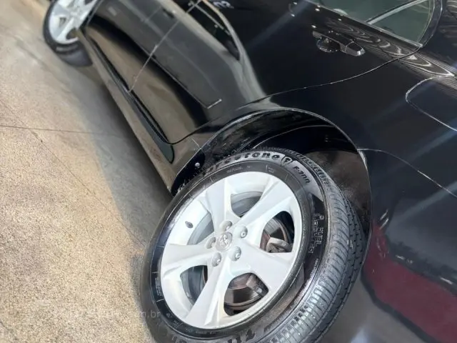 COROLLA - 1.6 XLI 16V 4P AUTOMÁTICO