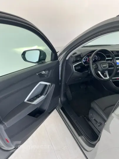 Q3 1.4 TFSI Attraction