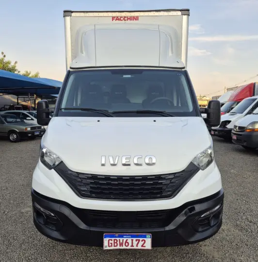 Daily 35-150 CABINE SIMPLES DIESEL