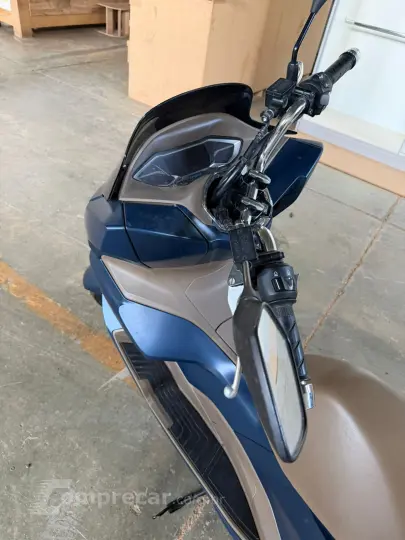 PCX 160 DLX ABS