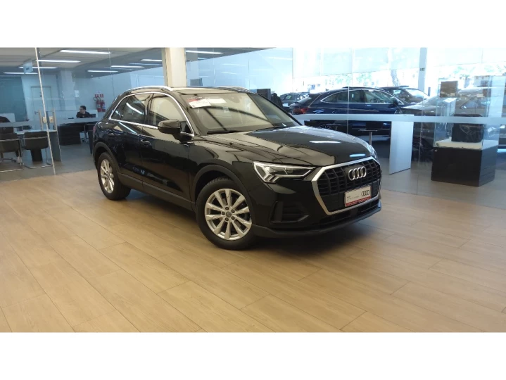 Q3 1.4 35 TFSI Prestige Plus S Tronic