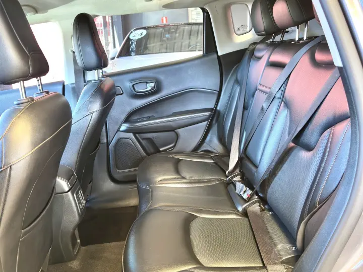 COMPASS 2.0 16V DIESEL LONGITUDE 4X4 AUTOMÁTICO