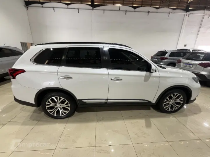 OUTLANDER 2.2 4X4 16V