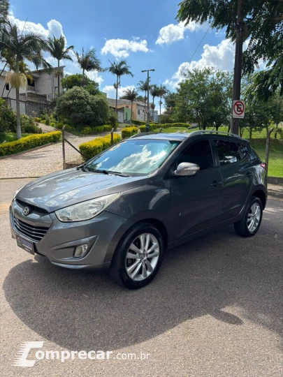 HYUNDAI IX35 2.0 16V