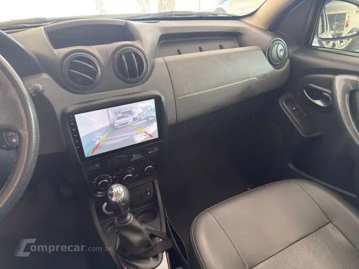 DUSTER 2.0 16V Dynamique 4WD manual