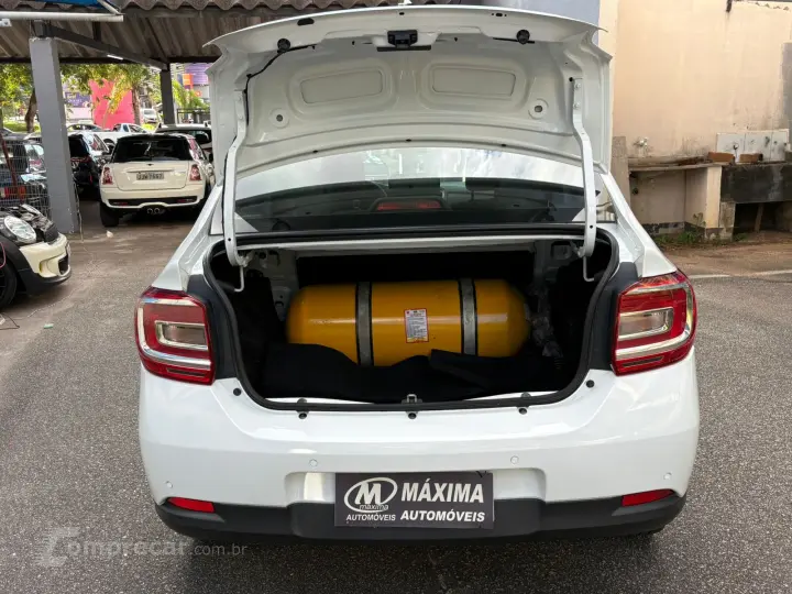 LOGAN 1.6 16V SCE Iconic