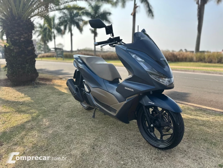 PCX 160 DLX ABS