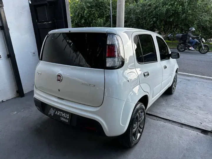 UNO ATTRACTIVE 1.0 Fire Flex 8V 5p