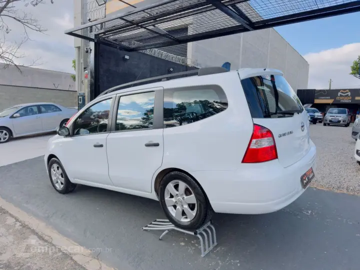 Grand Livina 1.8 16V 4P FLEX S