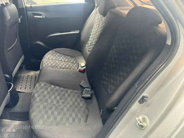 HB20 1.6 Comfort Plus 16V