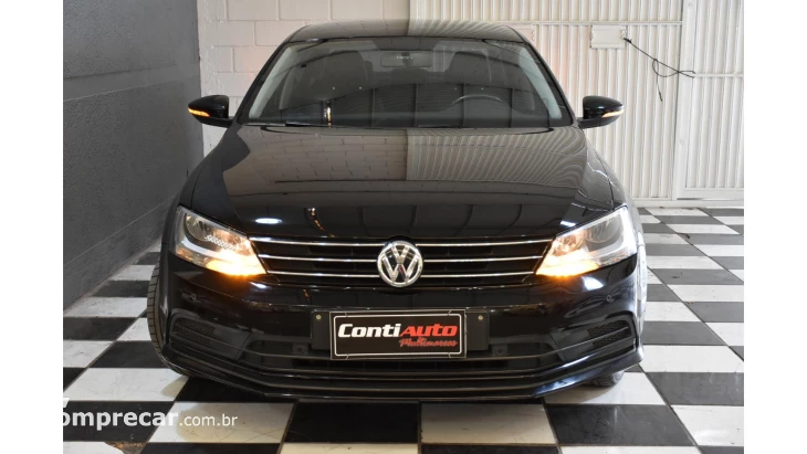 JETTA - 2.0 COMFORTLINE 4P TIPTRONIC