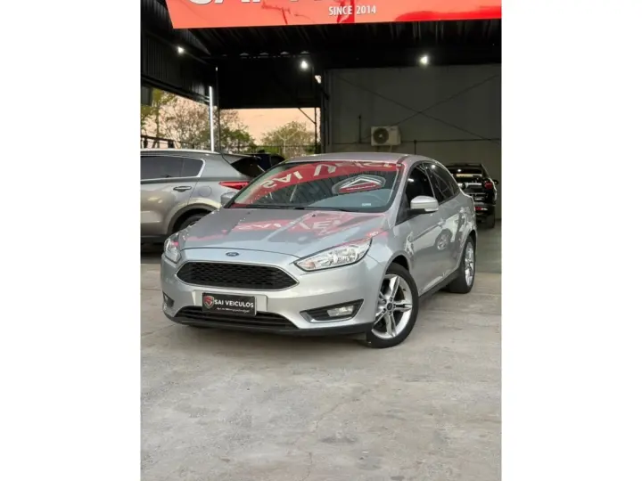 FOCUS 2.0 SE FASTBACK 16V FLEX 4P POWERSHIFT