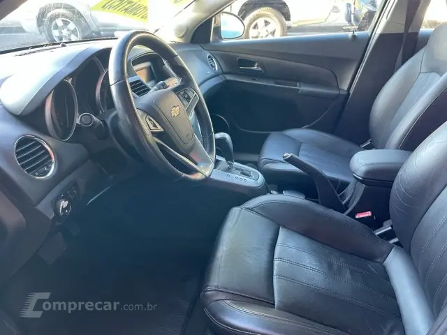 CRUZE SEDAN - 1.8 LT 16V 4P AUTOMÁTICO