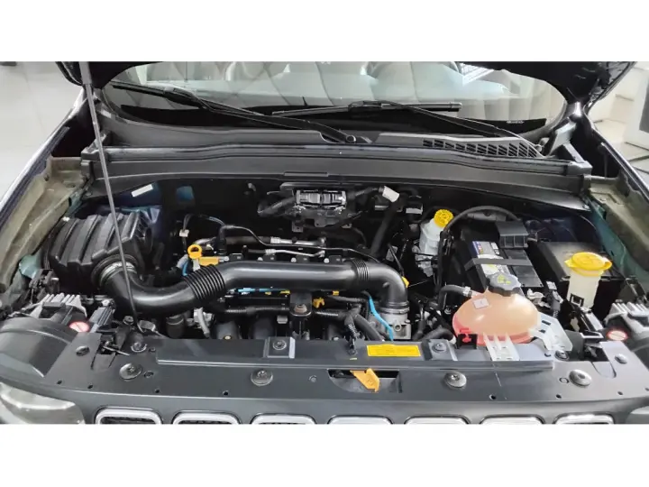 RENEGADE 1.8 16V FLEX LONGITUDE 4P AUTOMÁTICO