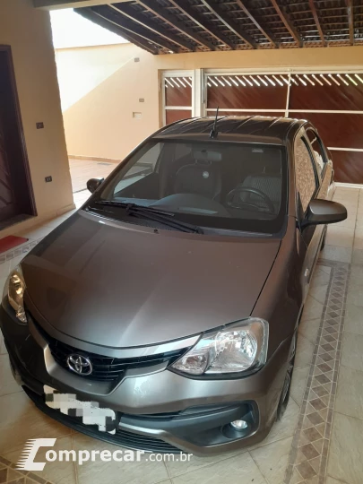 ETIOS 1.5 XS Sedan 16V