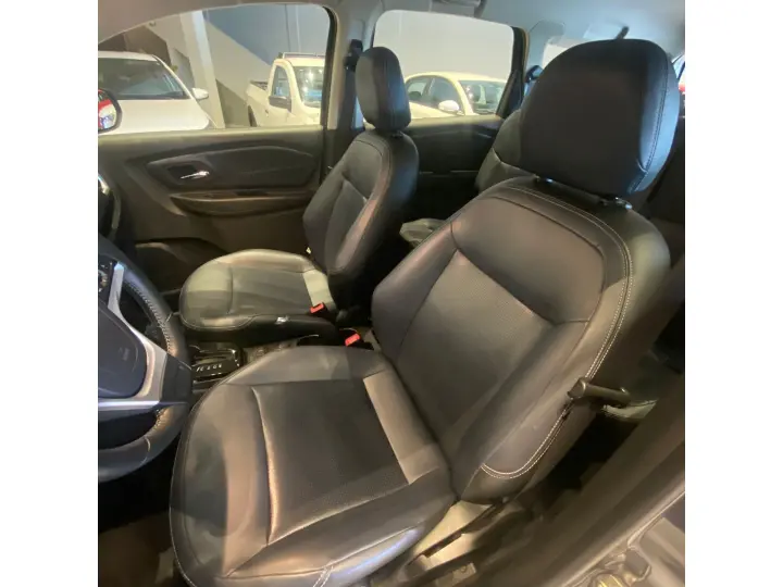 SPIN PREMIER 7L 1.8 8V ECONOFLEX 4P C/AR - AUTOMÁTICO